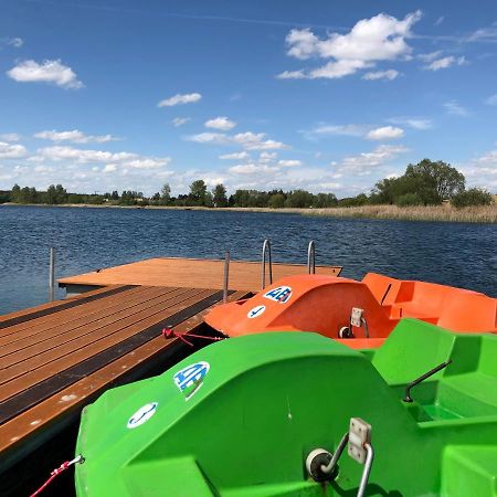 Ab Domki Caloroczne Nad Jeziorem Steszew Exterior photo