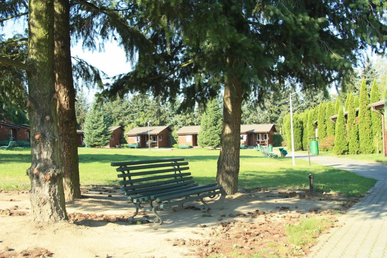 Ab Domki Caloroczne Nad Jeziorem Steszew Exterior photo